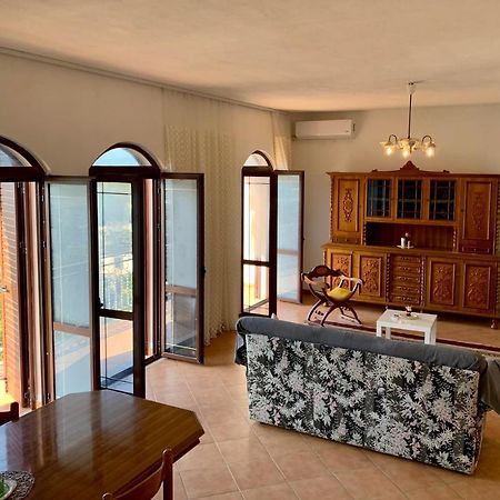 Guesthouse Villa Rosa בראט מראה חיצוני תמונה
