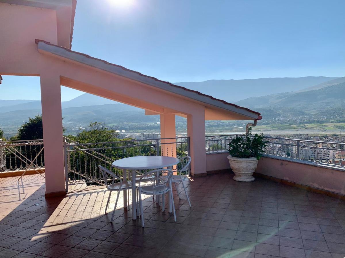 Guesthouse Villa Rosa בראט מראה חיצוני תמונה