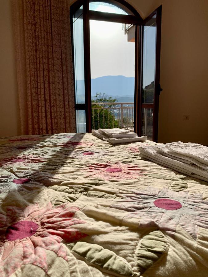 Guesthouse Villa Rosa בראט מראה חיצוני תמונה