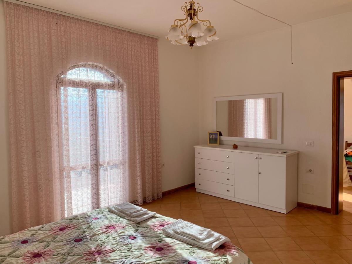 Guesthouse Villa Rosa בראט מראה חיצוני תמונה