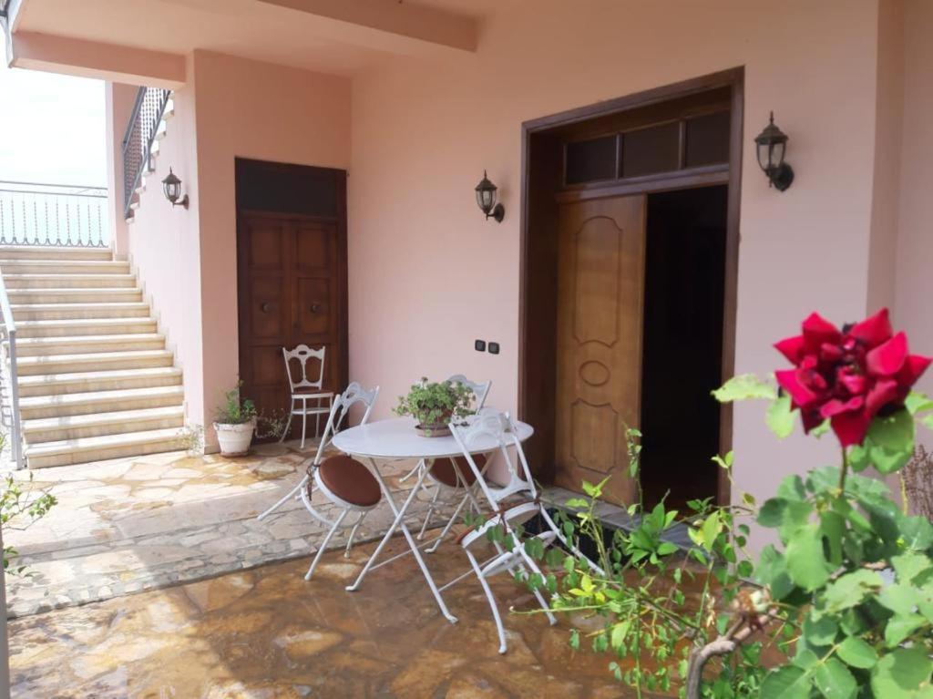 Guesthouse Villa Rosa בראט מראה חיצוני תמונה