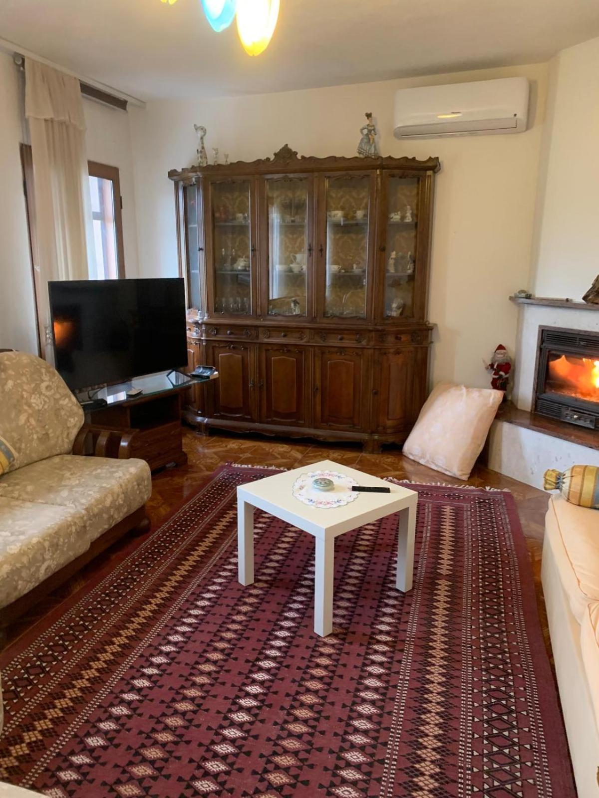 Guesthouse Villa Rosa בראט מראה חיצוני תמונה
