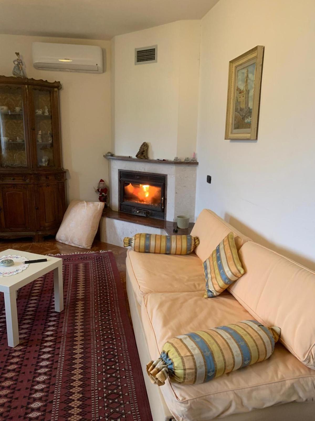Guesthouse Villa Rosa בראט מראה חיצוני תמונה